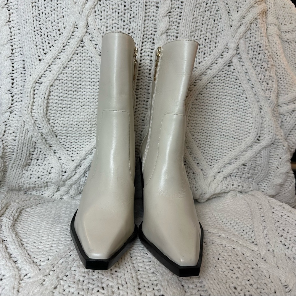 Larroude James Boot Size 7.5 - Picture 2 of 7